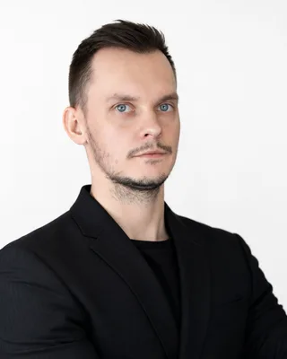 Nikita, Travel Consultant