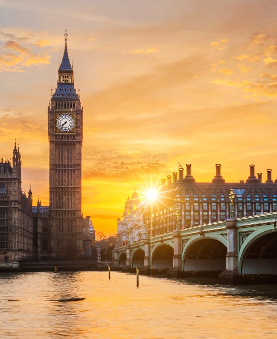 Expert Assistance for France Visa Application in Dubai — Green Apple Travel & Tourism, Dubai