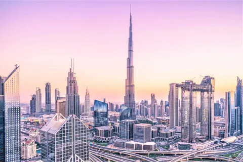 UAE Visit Visa for Sponsoring Family — Guide from Dubai for UAE residents &mdash; apply through Green Apple Travel