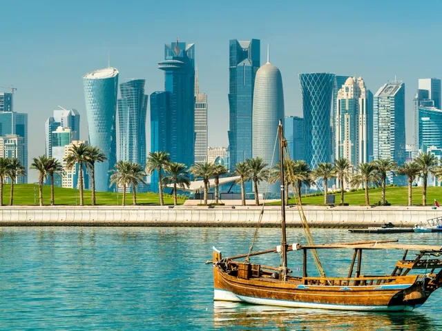 Qatar Visa Requirements for UAE Residents from Dubai &mdash; visa application service for UAE residents by Green Apple Travel