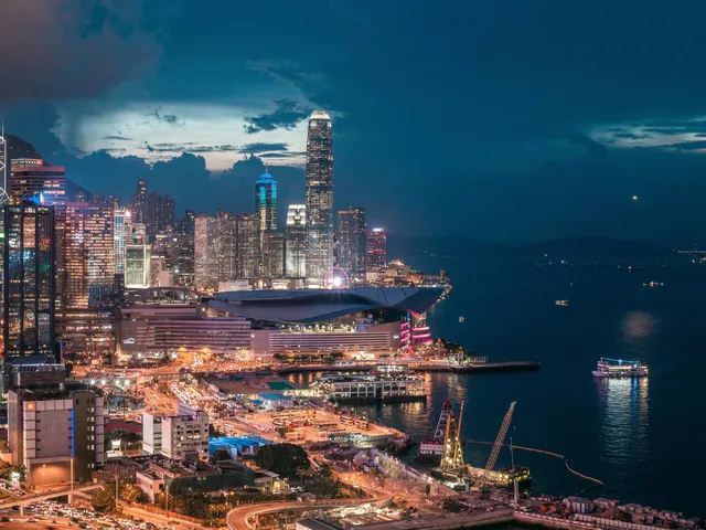 Hong Kong Visa Requirements for UAE Residents from Dubai &mdash; visa application service for UAE residents by Green Apple Travel