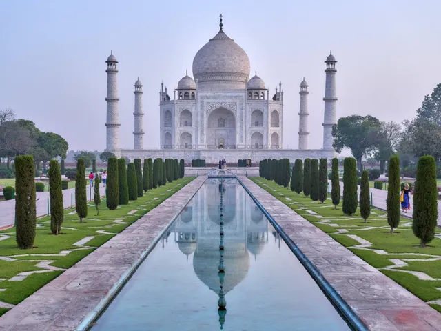 India Visa Requirements for UAE Residents from Dubai &mdash; visa application service for UAE residents by Green Apple Travel