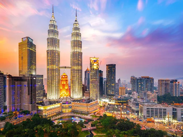 Malaysia Visa Requirements for UAE Residents from Dubai &mdash; visa application service for UAE residents by Green Apple Travel