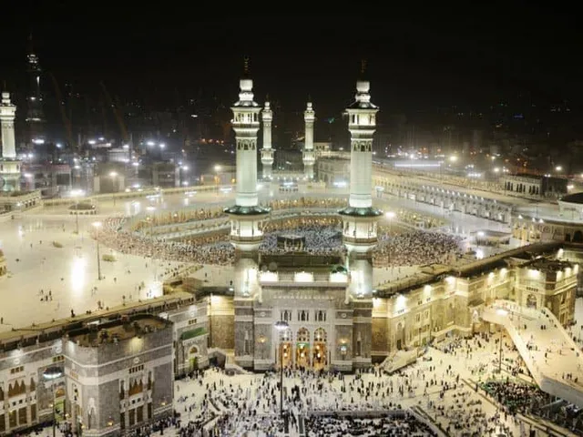 Umrah Visa Requirements for UAE Residents from Dubai &mdash; visa application service for UAE residents by Green Apple Travel