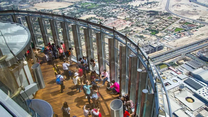 Peak and Non-Peak Hours for Burj Khalifa At the Top Tickets Explained
